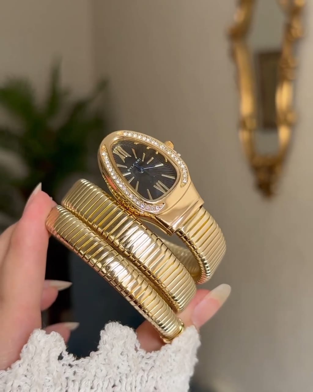 Bvlgari Serpenti Snack Watch Golden Black