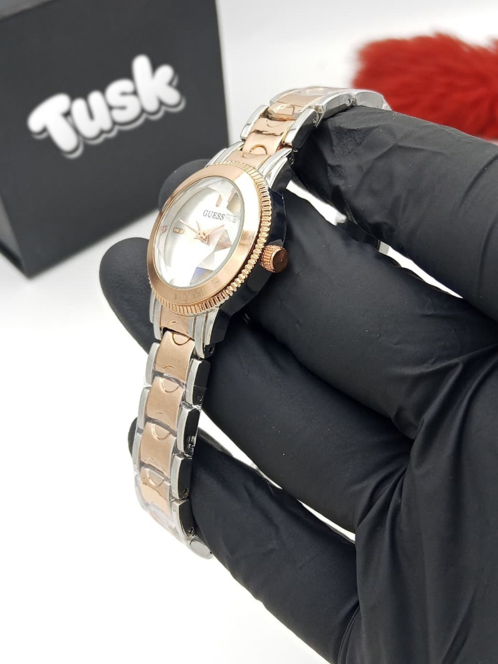 GS Elegant Round Dial Ladies Wristwatch - Rose Gold White