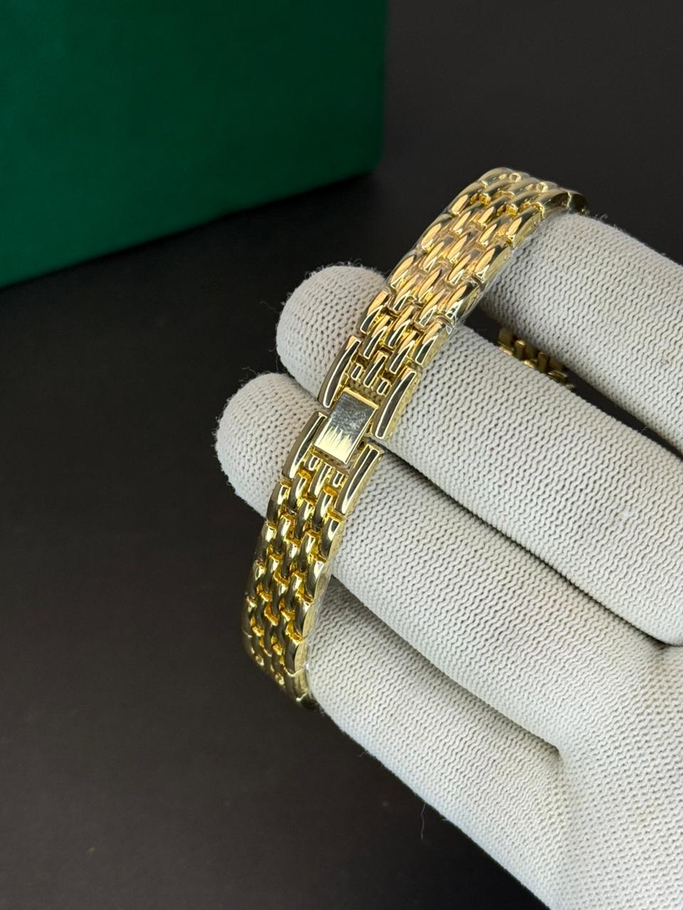 GC Classic Roman Numeral Design Women’s Watch