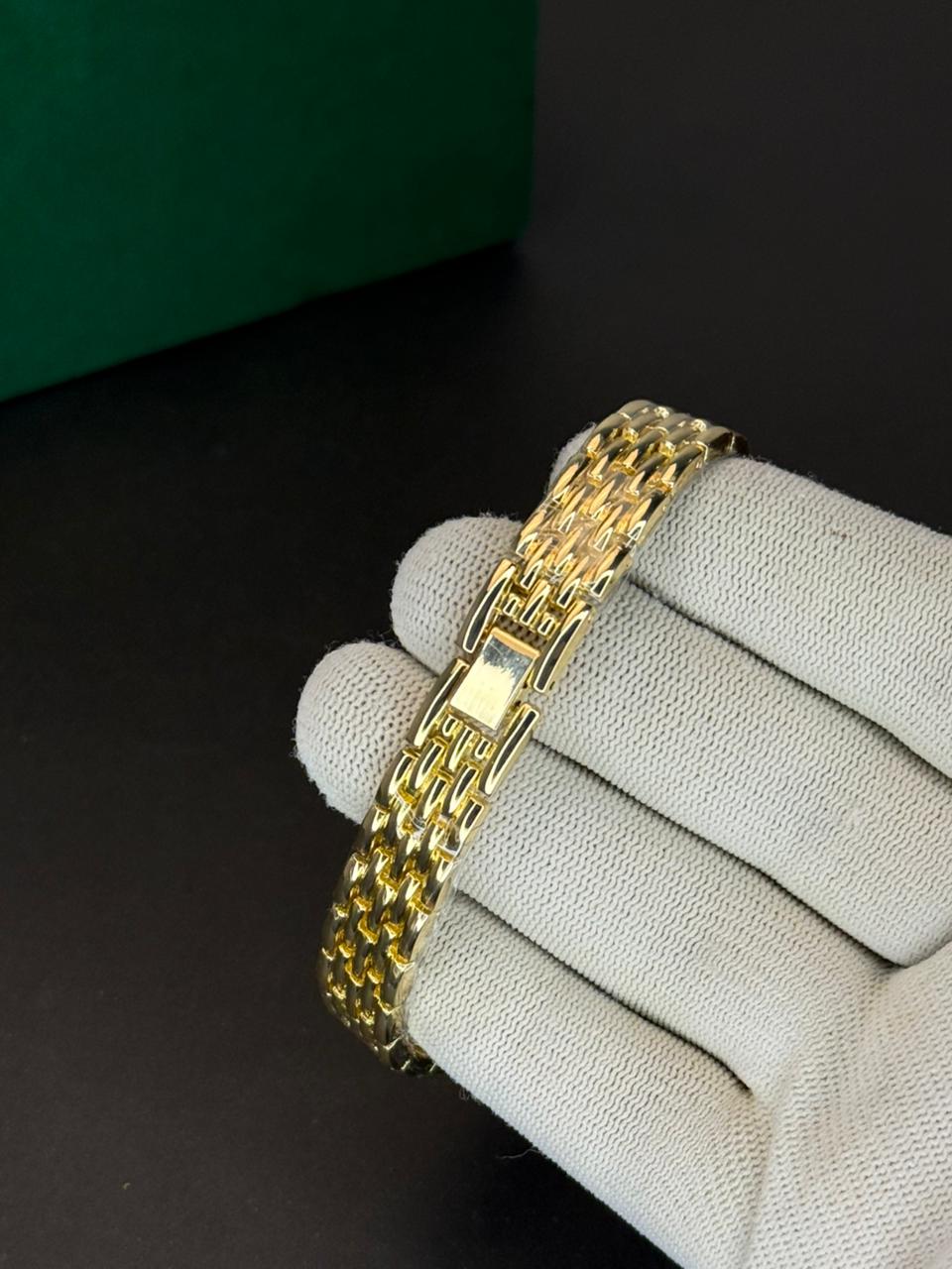 GC Classic Roman Numeral Design Women’s Watch